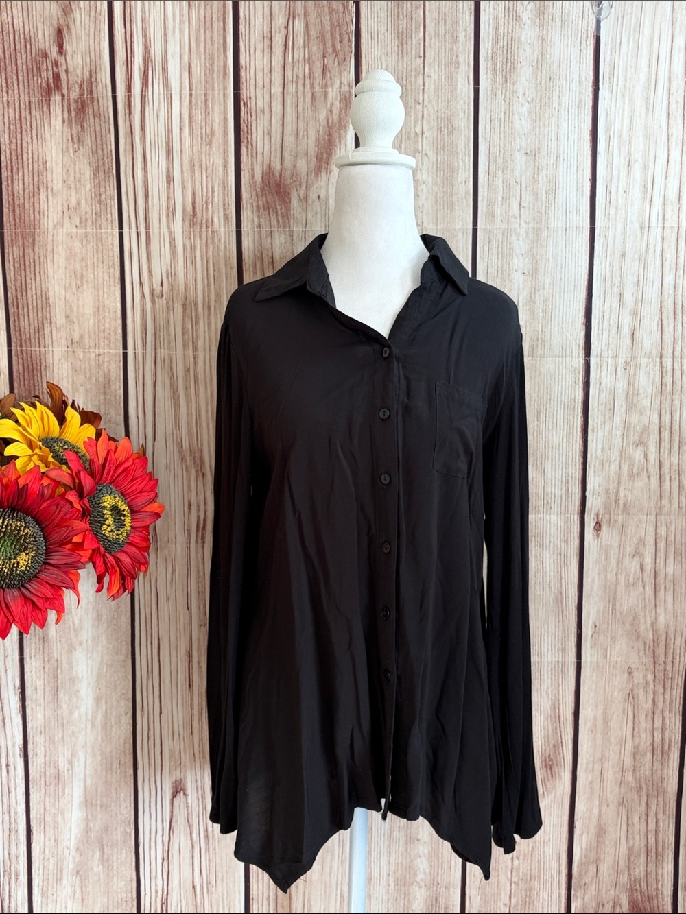 Joseph A. Stretchy Black Convertible Long-Sleeve Button-Down w/Chest Pocket Med